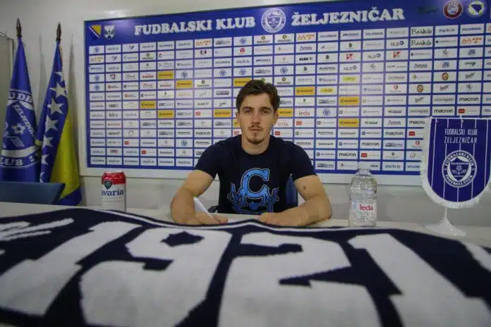 Zvanicno Talentovani Defanzivac Potpisao Ugovor Sa Fk Zeljeznicar