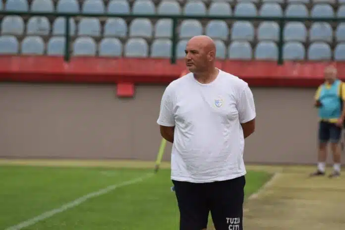 Bosnjakovic Odabrao Pocetnih 11 Za Vecerasnji Okrsaj Na Grbavici