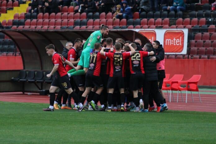 Dobro Poznato Premijerligasko Lice Staje Na Gol Borca