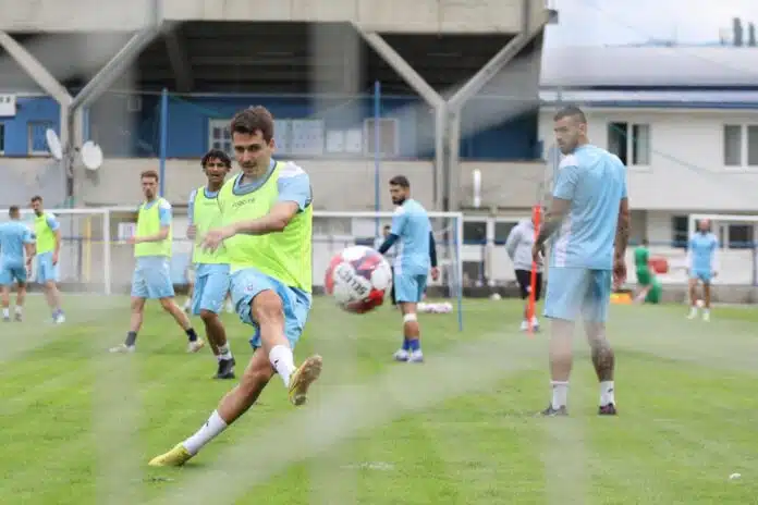 Mehmed Cosic Odradio Prvi Trening Sa Fudbalerima Zeljeznicara