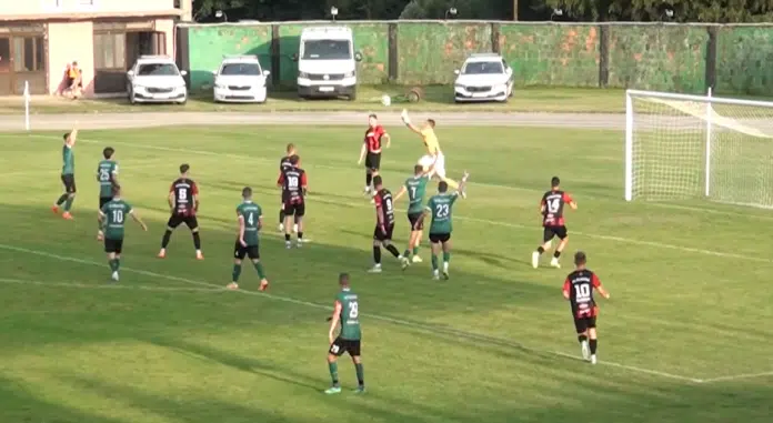 Video Predsjednik Prvoligasa Ogorcen Fudbal Je Umro Fuj I Sram