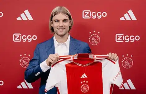 Borna Sosa Je Novi Igrac Ajaxa