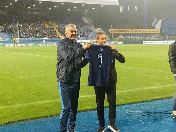 Gosk Se Zahvalio Zeljeznicaru Na Poklonu Za Lanu Pudar I