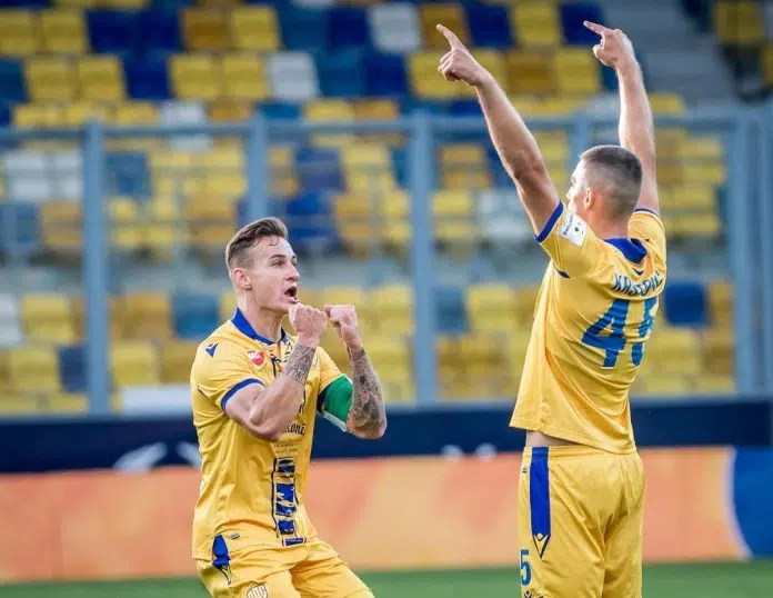 U Zvezdi Nije Dobio Pravu Sansu Legenda Nahvalila Mladog Napadaca