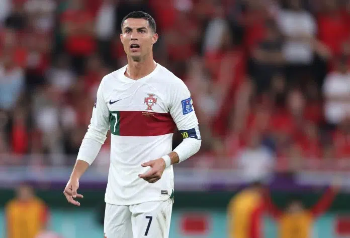 Dodikova Unucad U Ronaldovom Zagrljaju
