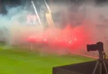 (VIDEO) Sjajna atmosfera u Zenici: Velika bakljada Robijaša na derbiju protiv Slobode Video Sjajna Atmosfera U Zenici Velika Bakljada Robijasa Na Derbiju