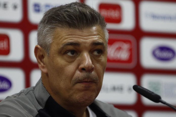 Milosevic Pravi Nove Promjene Dvojica Standardnih Reprezentativaca Na Tribinama Veceras