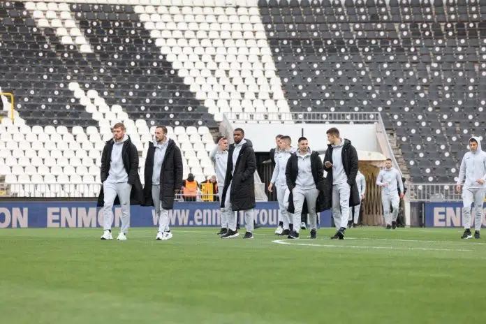 Partizan je zbog ozljede na zagrijavanju ostao bez važnog igrača Partizan Je Zbog Ozljede Na Zagrijavanju Ostao Bez Vaznog Igraca