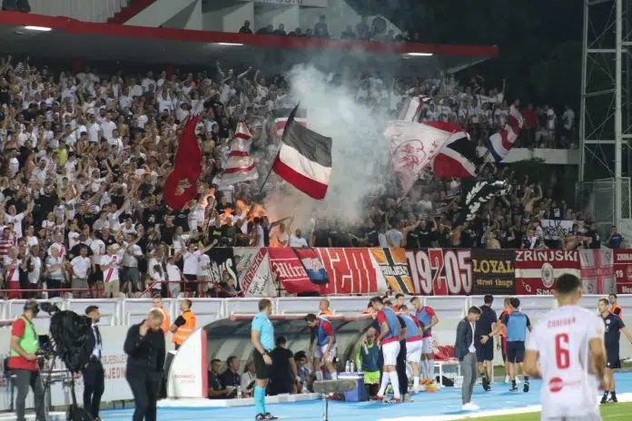 Ultrasi Uz Zanimljivu Fotografiju Pozvali Navijace Na Sutrasnji Derbi Sa