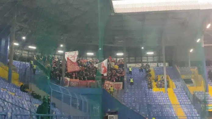 Video Ni Velez Nije Bez Podrske Na Grbavici Pogledajte Izdanje