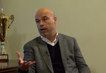 (VIDEO) Tegeltija otkrio “tajnu Twittera” i kome se obraća na taj način Video Tegeltija Otkrio Tajnu Twittera I Kome Se Obraca Na