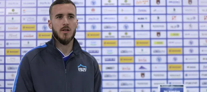 Video Stefan Radinovic Presretan Sam Sto Sam Dosao U Ovakav