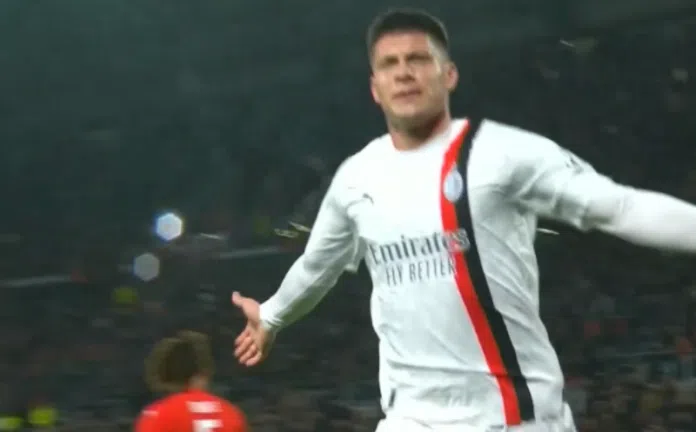 Nakon Suspenzije U Seriji A Jovic Nastavlja Sa Golovima Video