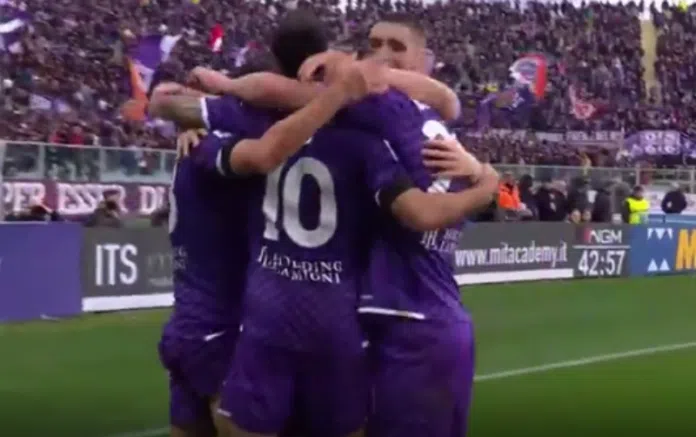 Serija A Jure Ligu Sampiona Fiorentina Raspucana Video