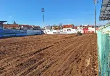 (VIDEO) Opet radno na Pecari: Nastavljeno postavljanje hibridnog travnjaka u Širokom Brijegu Video Opet Radno Na Pecari Nastavljeno Postavljanje Hibridnog Travnjaka U
