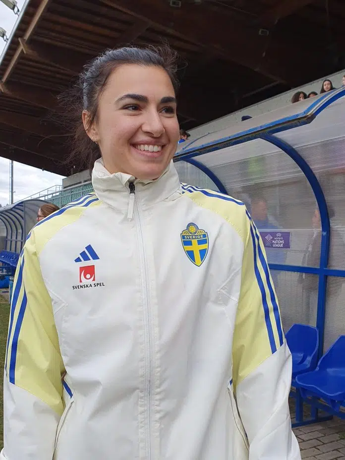 Zecira Musovic Odgovorila Zasto Je Izabrala Svedsku Prije Bosne I