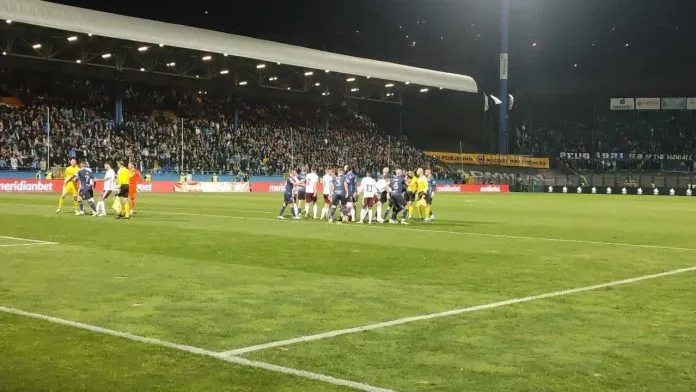 Zeljeznicar U Sudijskoj Nadoknadi Ostao Bez Dva Fudbalera Za Gostovanje