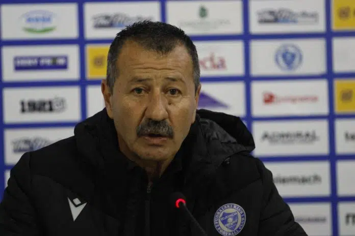 Dino Đurbuzović otkrio dokad ostaje na Grbavici Dino Durbuzovic Otkrio Dokad Ostaje Na Grbavici