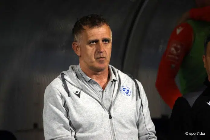 Kako Bruno Akrapovic Vidi Crvene Kartone Svaka Cast Cocalicu