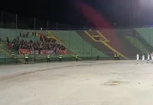 (VIDEO) Pogledajte kako je Red Army ispratio fudbalere Veleža nakon poraza od Sarajeva Video Pogledajte Kako Je Red Army Ispratio Fudbalere Veleza Nakon
