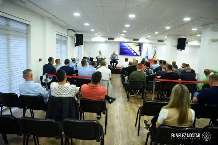 Održana Skupština FK Velež: postignut dogovor sa svjetskim proizvođačem opreme Odrzana Skupstina Fk Velez Postignut Dogovor Sa Svjetskim Proizvodacem Opreme