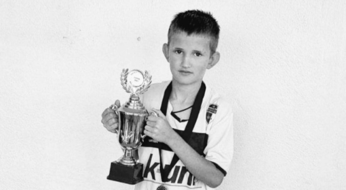 Tragedija Rastuzila Bih Djecak Smrtno Stradao U Saobracajnoj Nesreci Dok
