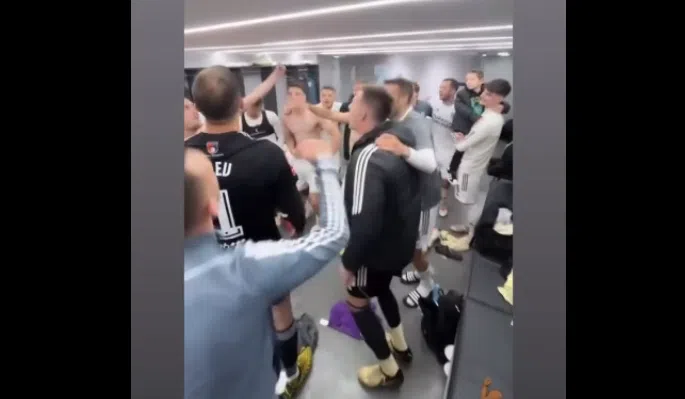Video Ovako Je Izgledala Atmosfera U Svlacionici Sarajeva Nakon Utakmice