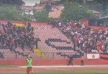(VIDEO) Uzavrelo na Tušnju prilikom izlaska Robijaša sa stadiona, pogledajte šta se dešavalo Video Uzavrelo Na Tusnju Prilikom Izlaska Robijasa Sa Stadiona Pogledajte