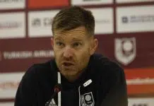 Sarajevo zvanično imenovalo poznato ime kao nasljednika Simona Rožmana. Sarajevo Zvanicno Imenovalo Poznato Ime Kao Nasljednika Simona Rozmana