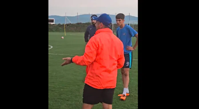 Video Adzem Iznerviran Igracima Gosk A Sta Radite Ovdje Da Li