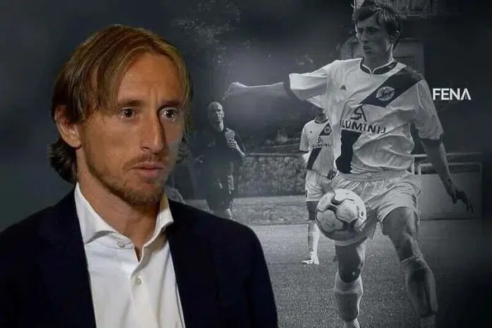 Video Modric Stize Na Premijeru Filma O Plemicima Zrinjski Je