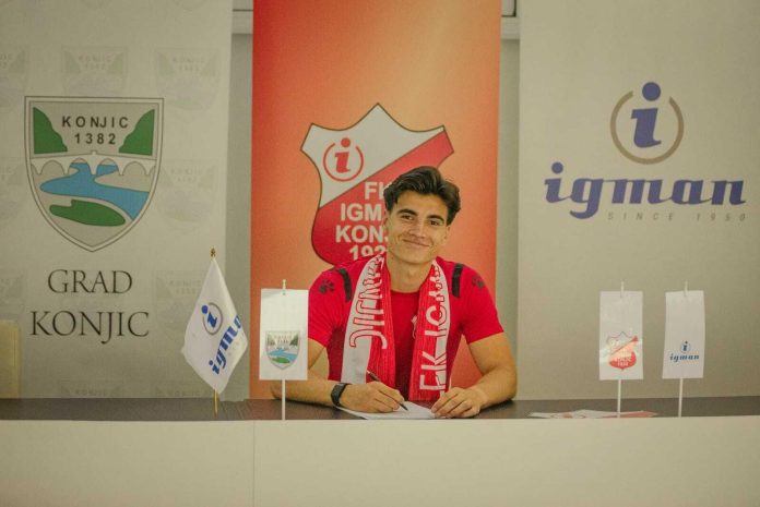 Zvanicno Mladi Defanzivac Koji Je Boravio Na Probi U Zeljeznicaru