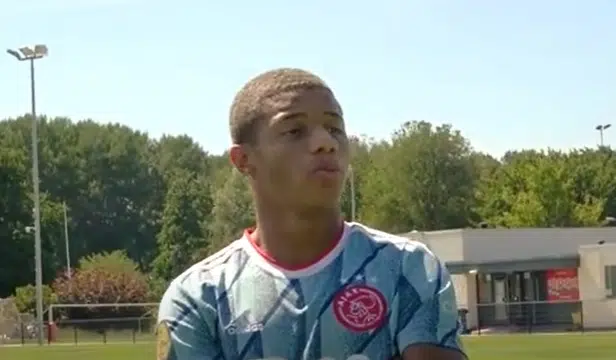 Stigao je Brazilac u Napulj 1724250560 Stigao Je Brazilac U Napulj