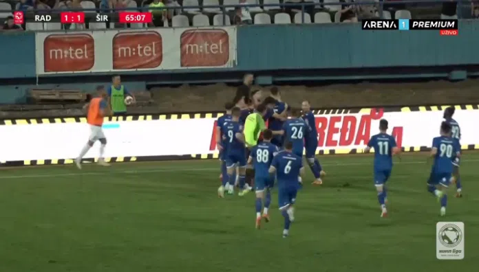Veliko Slavlje U Bijeljini Mladi Stoper Postigao Gol Iz