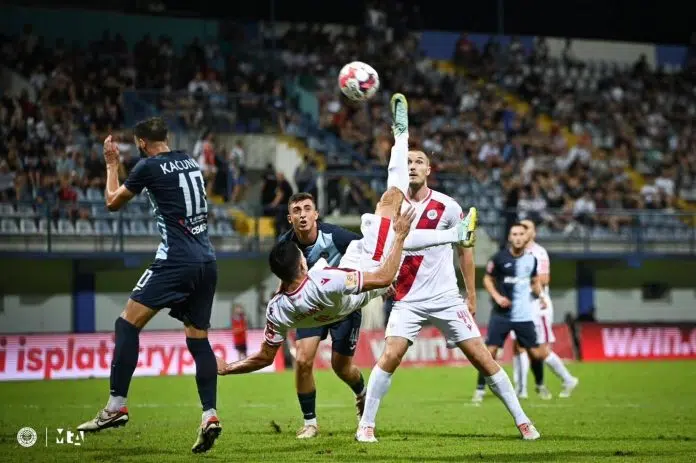 Jos Jedan Klub Mijenja Trenera Dosadasnji Trener Se Emotivnom Porukom