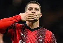 Promijenjen broj: Luka Jović postaje nova devetka Milana (VIDEO) Promijenjen Broj Luka Jovic Postaje Nova Devetka Milana Video