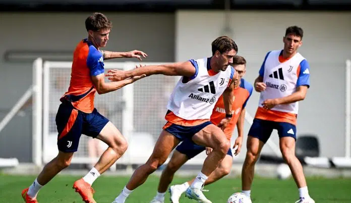 Iznenadenje Za Srpskog Napadaca Juventus Smanjuje Ugovor Vlahovicu