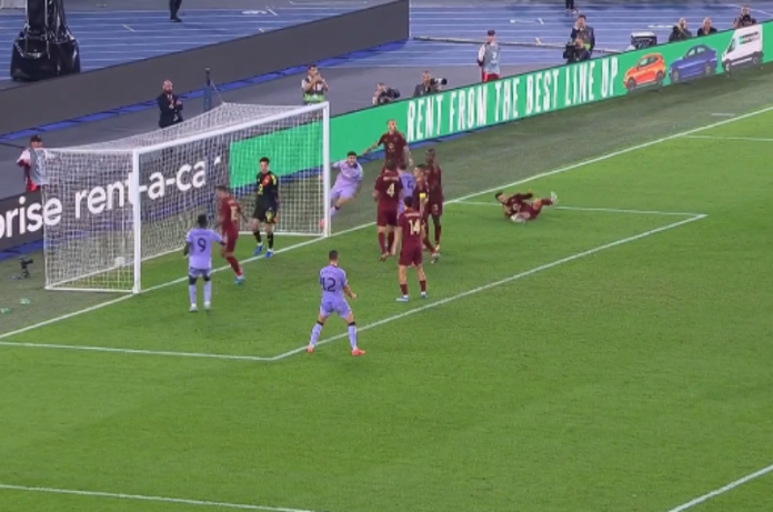 Liga Evrope Ajaks Dominira U Amsterdamu Roma Bez Pobjede Lazetic