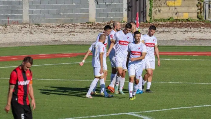 Nedim Jusufbegović započeo mandat na klupi Sloge pobjedom protiv premijerligaša Nedim Jusufbegovic Zapoceo Mandat Na Klupi Sloge Pobjedom Protiv Premijerligasa