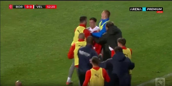Susic Slucajno Darovao Gol Velezu Vranjes Brzo Izjednacio Rezultat