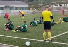 Novi skandal na bh. terenima: Gostujući fudbaleri sjeli na teren nezadovoljni sudijskim odlukama Novi Skandal Na Bh Terenima Gostujuci Fudbaleri Sjeli Na Teren