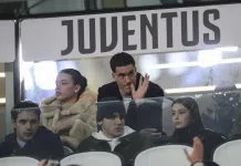 MOTA PRECRTAO VLAHOVIĆA: Srbin napušta Juve po ceni koju svi jedva čekaju da plate! Skandal U Torinu Vlahovic U Ogromnim Problemima Vise Nece Krociti