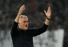 Operisan Jose Mourinho, Fenerbahče se hitno oglasio 66F32Ea4 8F94 42C0 9Be0 4Eb90A0A0A73 1697980235 2023 10 07T103531Z 1618305089 Rc2Tz2Aoe5Vg Rtrmadp 3
