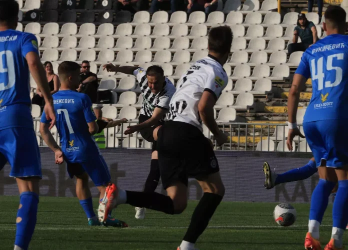 Partizan i Ofk srušili su se za nekoliko minuta kako Partizan I Ofk Srusili Su Se Za Nekoliko Minuta Kako