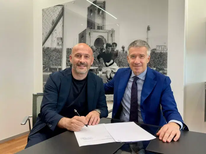 Zvanicno Italijano Potpisao Sportska Centrala