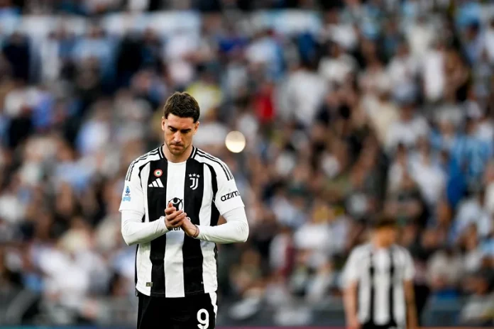 Vlahovic Pada U Zaborav Juventus Dovodi Najubojitijeg Napadaca Danasnjice
