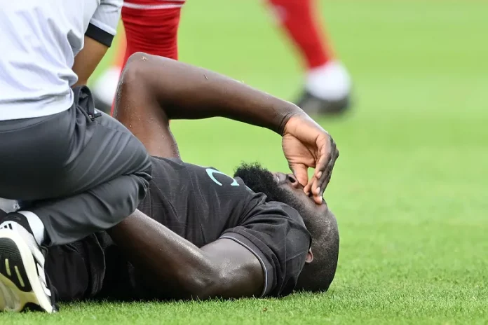 Napoli U Panici Lukaku Van Terena Tri Meseca Stize Nova