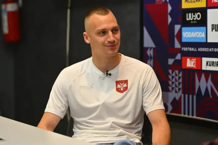 Vise Nema Dileme Stulic U Seriji A