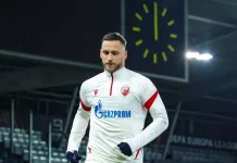 NAVIJAČI ŽELJNO IŠČEKIVALI SASTAV: Arnautović od starta u Gracu!