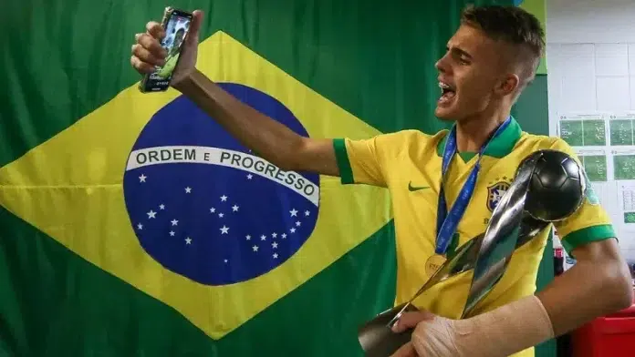 Brazil ima novog bisera u defanzivi: Tiho je eksplodirao, a